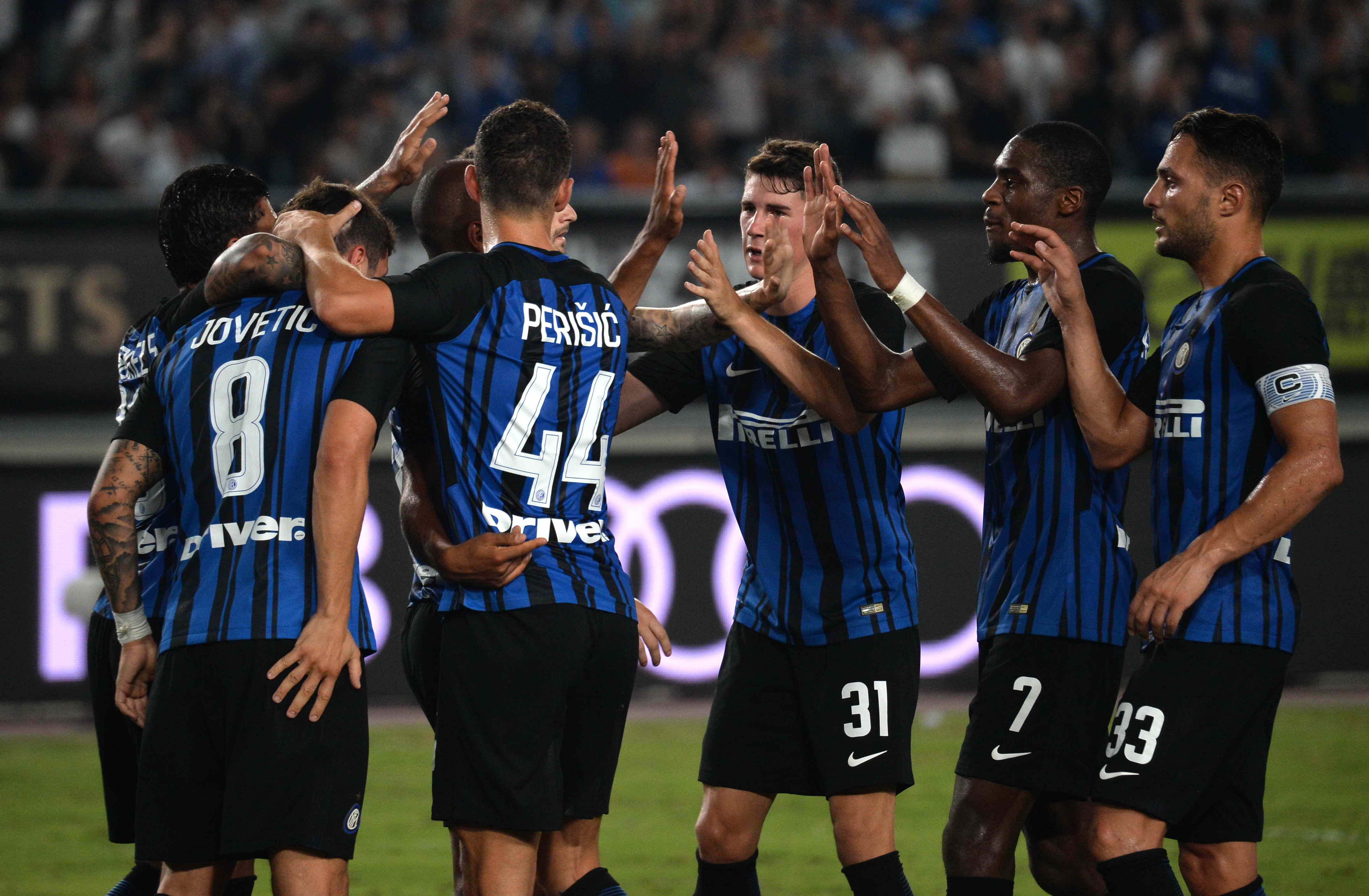 太全面了！杰伦·约翰逊过去5战场均接近30+14+11