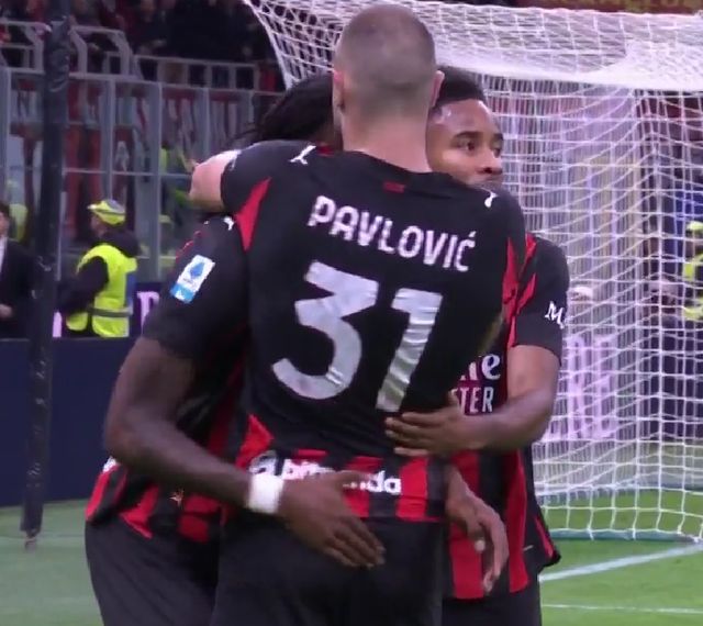 斯基拉：斯帕莱蒂要求尤文冬窗签中场指挥官和边后卫