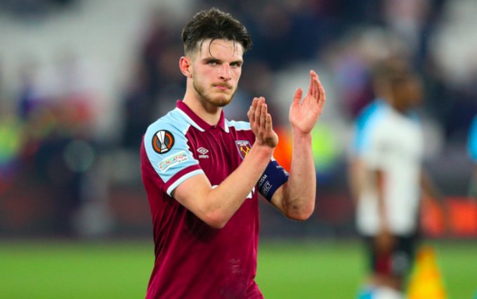 辽宁男篮在俱乐部杯第二战中以44-36击败合肥狂风，首节领先，次节反超，半场结束领先18分。