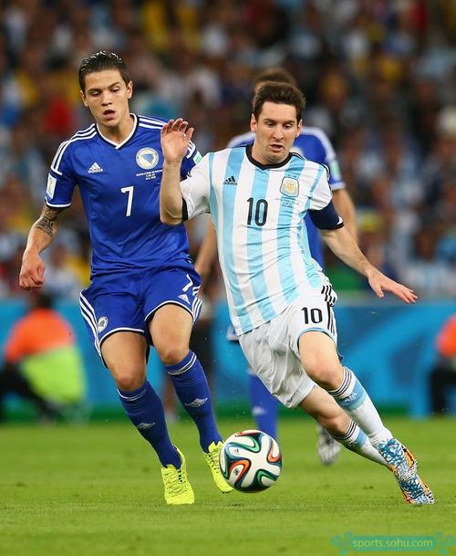 亚冠精英：布里兰VS江原FC，最新内幕比分分析